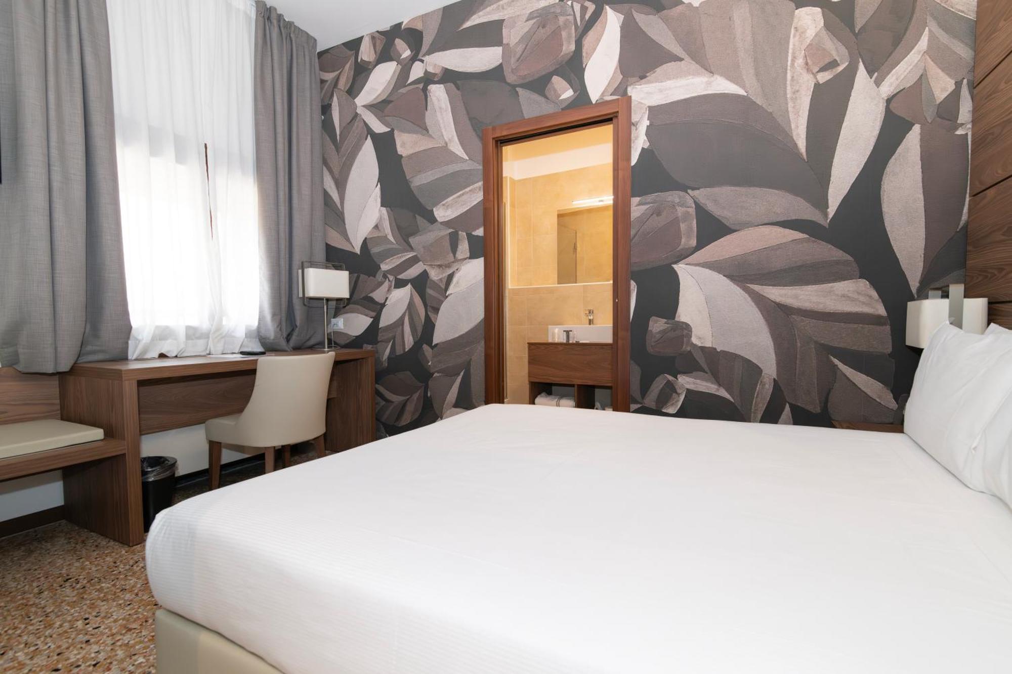 Palazzo Scamozzi Hotel Vicenza Room photo