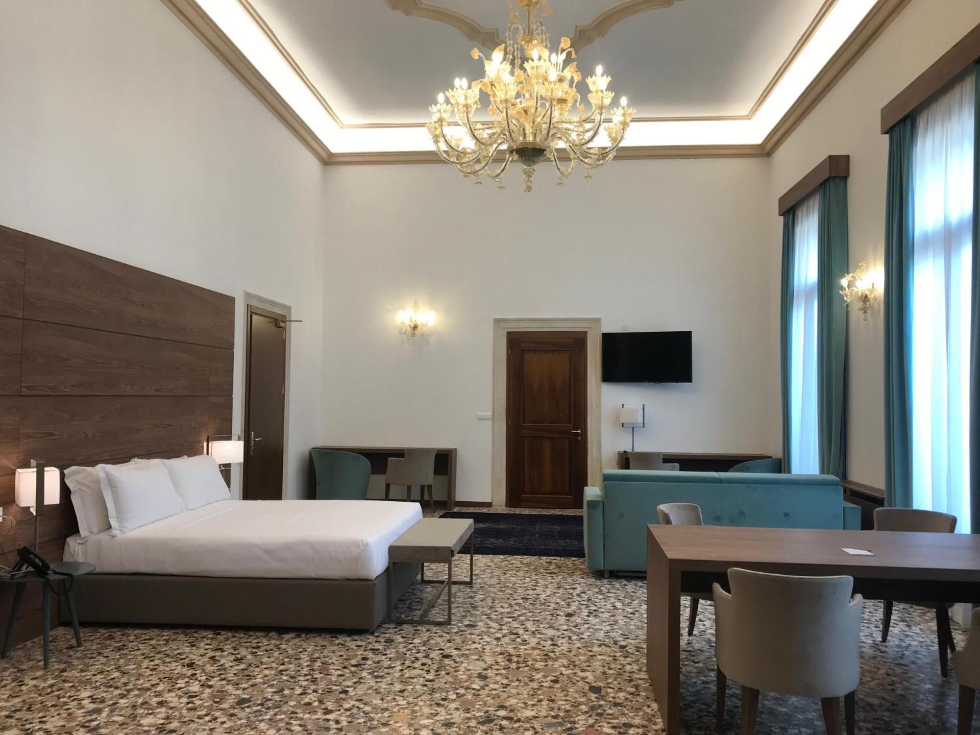 Palazzo Scamozzi Hotel Vicenza Exterior photo